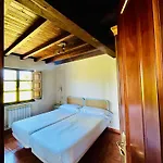 Casa De Aldea La Maestra Apartment *