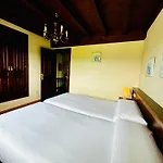 Casa De Aldea La Maestra Apartment Arriondas
