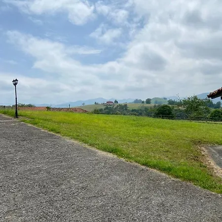 Casa De Aldea La Maestra