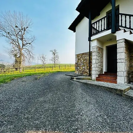 Casa De Aldea La Maestra *