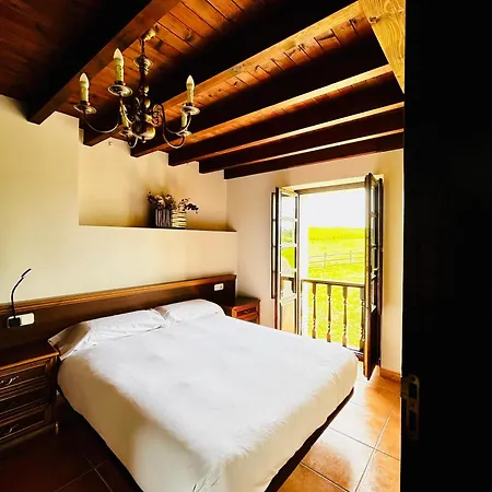 Casa De Aldea Y La Maestra Апартаменты