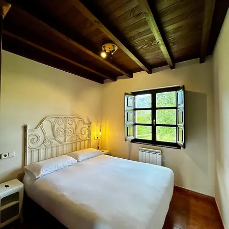 Апартаменты Casa De Aldea Y La Maestra Арриондас