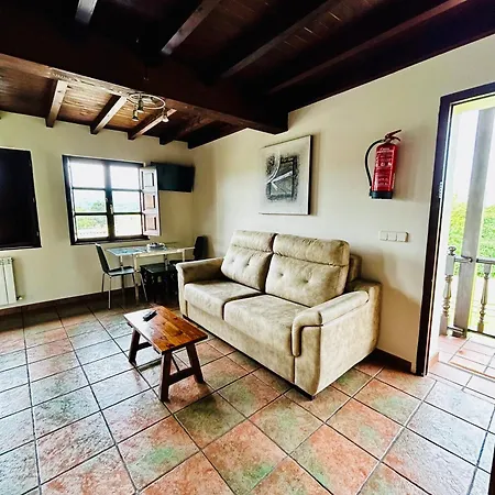 Casa De Aldea La Maestra Daire *