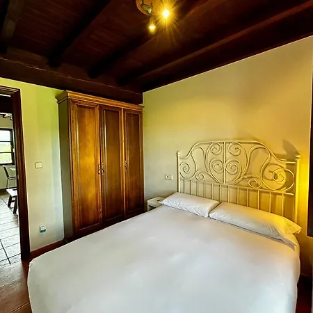 Апартаменты Casa De Aldea La Maestra Арриондас